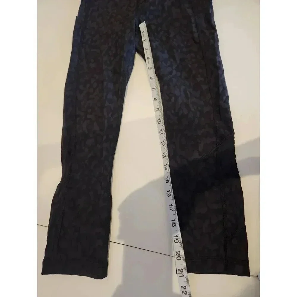 Lululemon Pace Revival Camo Tights Size 4.